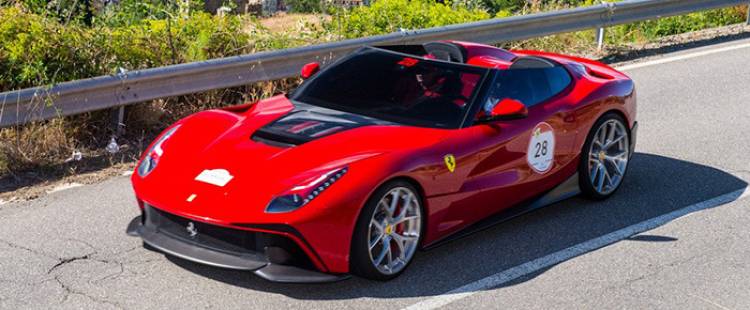 ferrari-f12-trs-1 ferrari-f12-trs-1