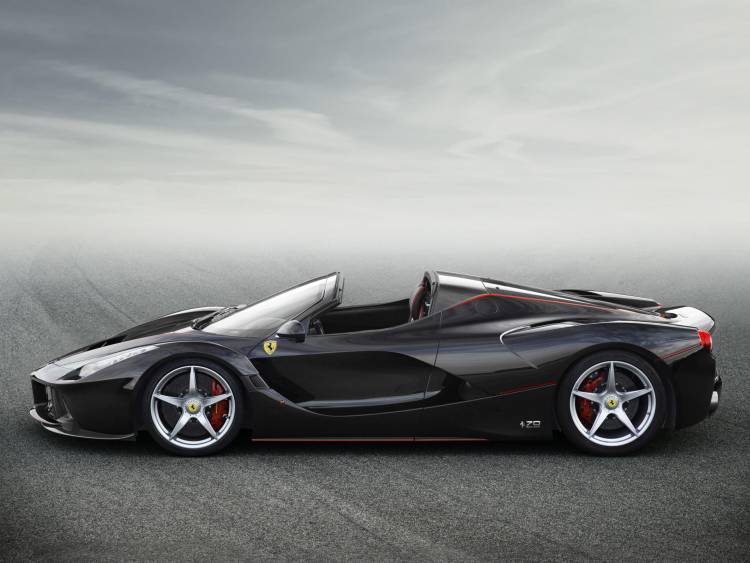 ferrari-laferrari-fotos-dm-5_750x.jpg