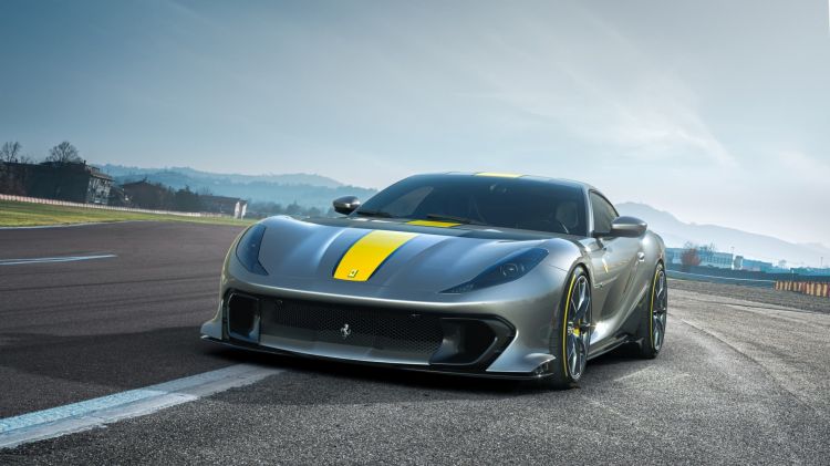 Ferrari Lamborghini Moratoria Europa 2035 812 Superfast V12 Ferrari Lamborghini Moratoria Europa 2035 812 Superfast V12