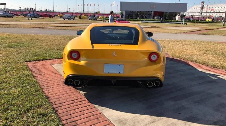 ferrari-sp275-rw-competizione-2016-002