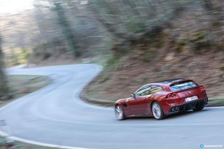 ferrari_gtc4lussot_mdm16
