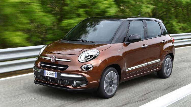 fiat-500l-2018-35_750x.jpg