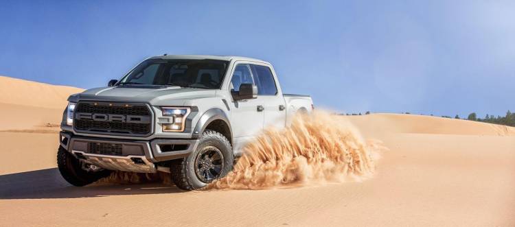 ford-f-150-raptor-supercrew-2016-2