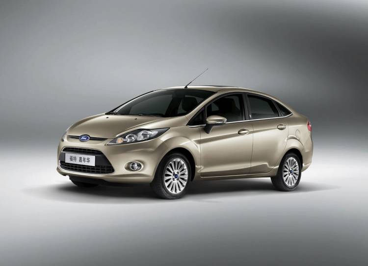 Ford Fiesta Sedán Ford Fiesta Sedán