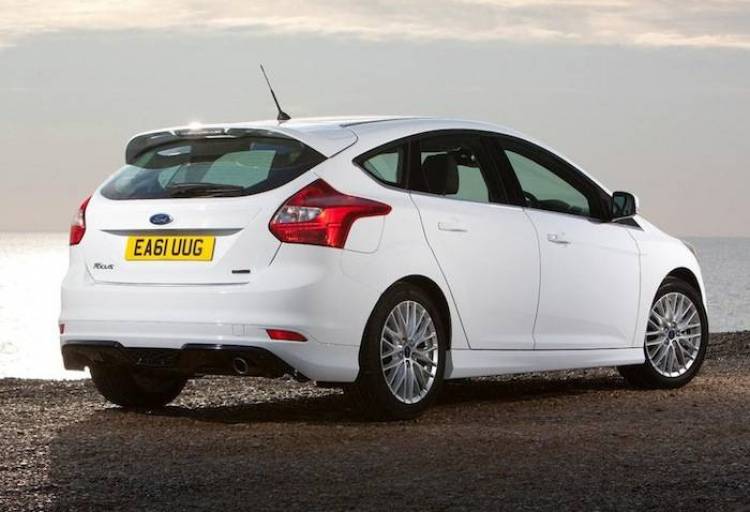 ford-focus-zetec-s-1 ford-focus-zetec-s-1