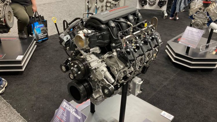 Ford Megazilla Crate Engine 01 Ford Megazilla Crate Engine 01