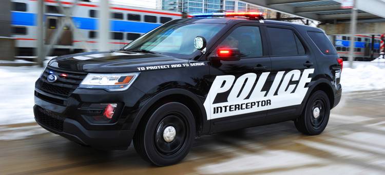 ford-police-interceptor-utility-08-1440px ford-police-interceptor-utility-08-1440px
