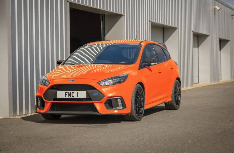 ford_focus_rs_heritage_edition_0218_01 ford_focus_rs_heritage_edition_0218_01