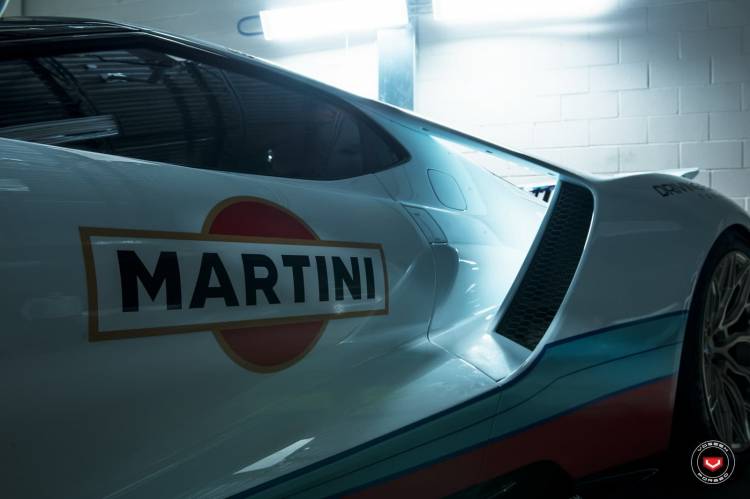 ford_gt_martini_dm_19_750x.jpg