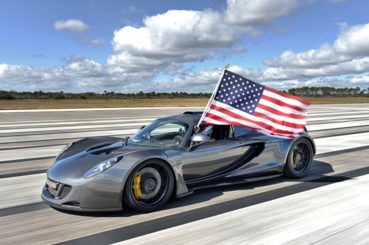 hennessey-venom-060814-ap-1024-01_750x.jpg