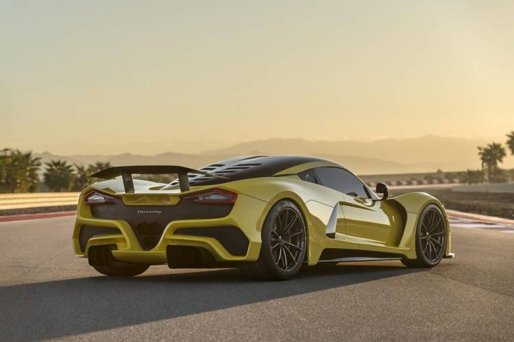 hennessey-venom-f5-1017-002