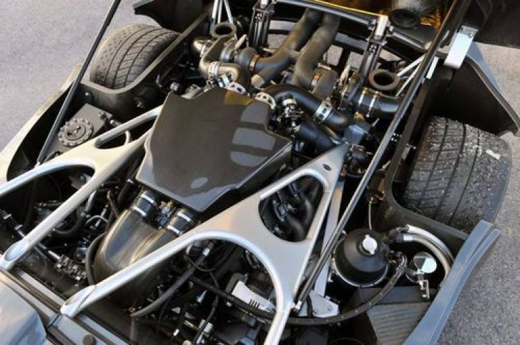 hennessey-venom-gt-altas-prestaciones-cuadro-3_750x.jpg