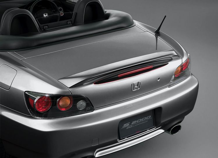 honda-s2000-20th-anniversary-11_750x.jpg