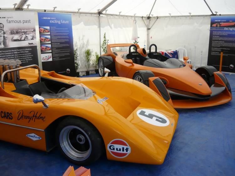 hulme-canam-01 hulme-canam-01