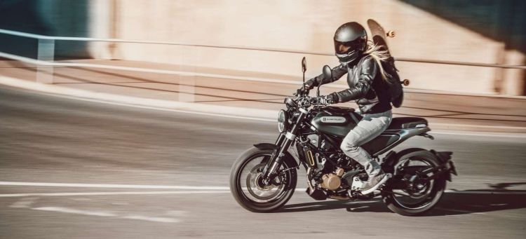Husqvarna Svartpilen 125 2021 03 Oferta Motos 125 Cafe Racer Abril 2021 Portada Husqvarna Svartpilen 125 2021 03 Oferta Motos 125 Cafe Racer Abril 2021 Portada