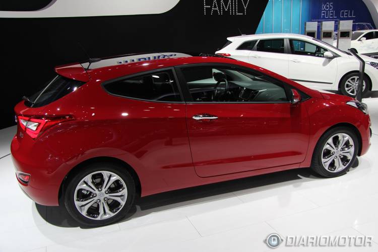 hyundai-i30-3p-kia-proceed-paris-1 hyundai-i30-3p-kia-proceed-paris-1