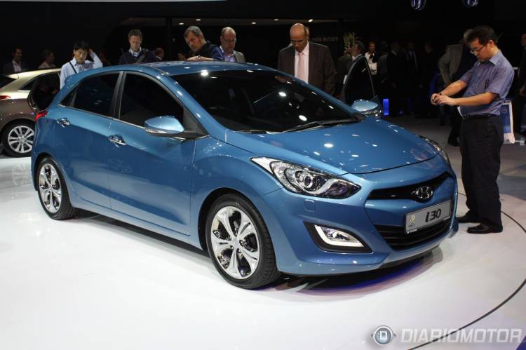 hyundai-i30-frankfurt-11 hyundai-i30-frankfurt-11