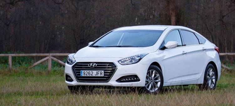 hyundai-i40-2106-portada hyundai-i40-2106-portada