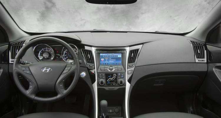 Hyundai Sonata (i40) Hyundai Sonata (i40)