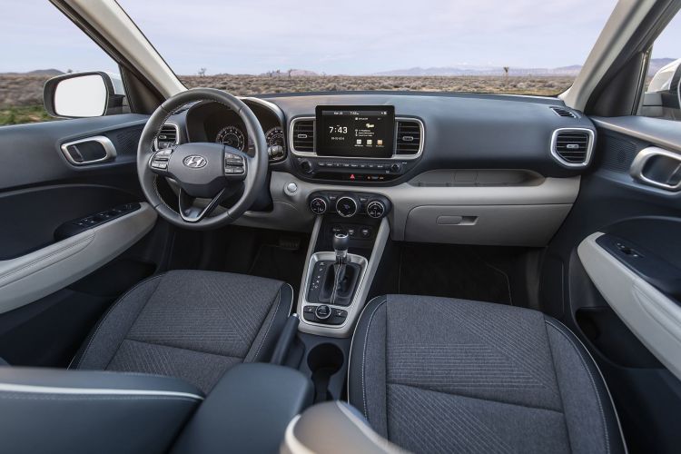 hyundai-venue-2019-19_750x.jpg