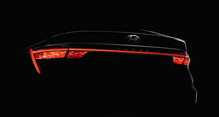 Hyundai Verna Adelanto 3