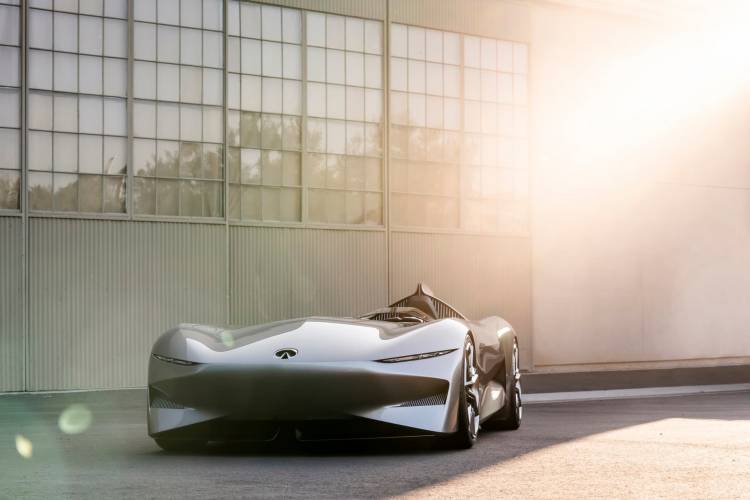 infiniti_prototype_10___photo_02_750x.jpg