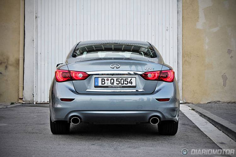 infinitiq50_presen18
