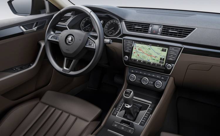 interior-de-la-tercera-generacion-del-koda-superb interior-de-la-tercera-generacion-del-koda-superb