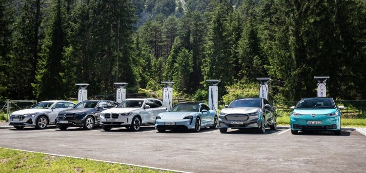 Ionity Recharge Point Car Brands 0921 01