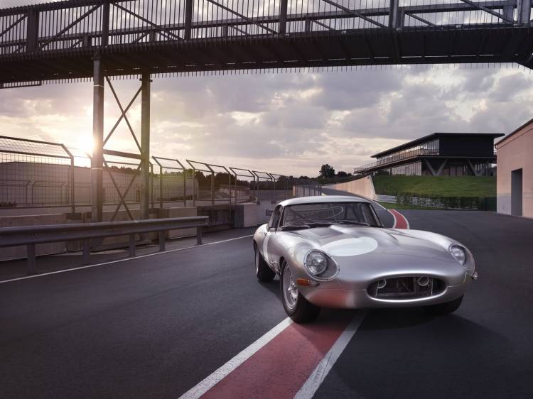 jaguar-e-type-040715-11