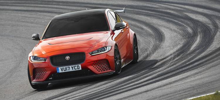 jaguar-xe-sv-project-8-08 jaguar-xe-sv-project-8-08