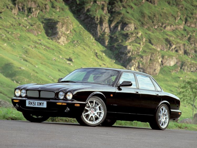 Jaguar Xjr Story 9