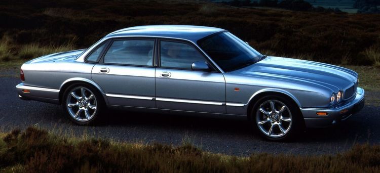 Jaguar Xjr Historia P Jaguar Xjr Historia P