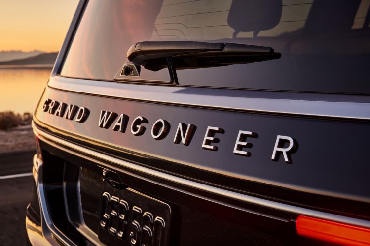 All New 2022 Grand Wagoneer Exterior Grand Wagoneer Badge