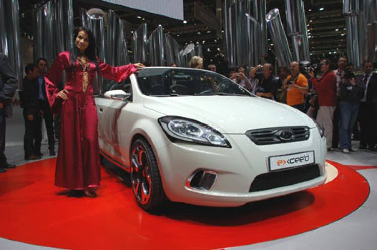 Kia Cee'd Convertible Concept en Ginebra - Diariomotor