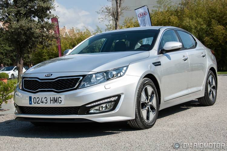 kia-optima-hibrido-01 kia-optima-hibrido-01