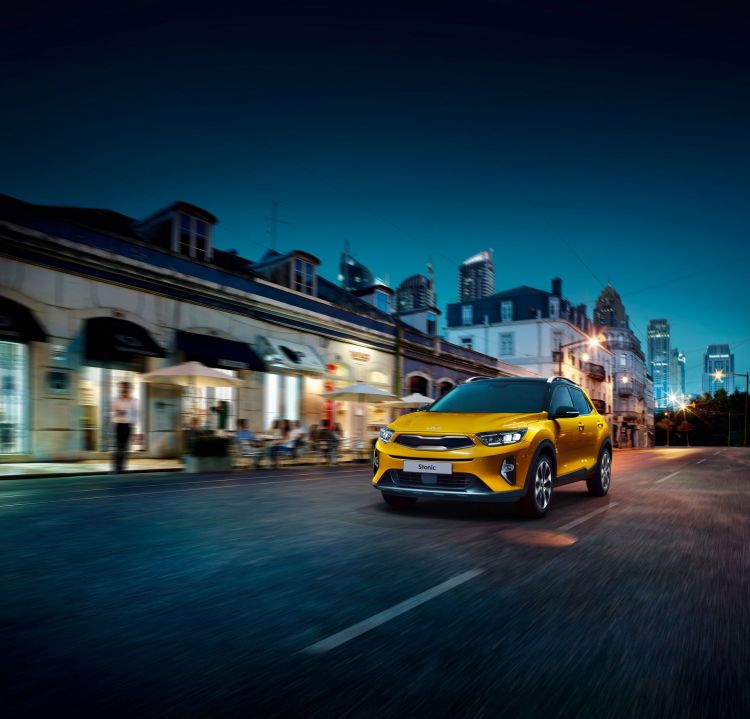 2022 Kia Stonic Tab 13