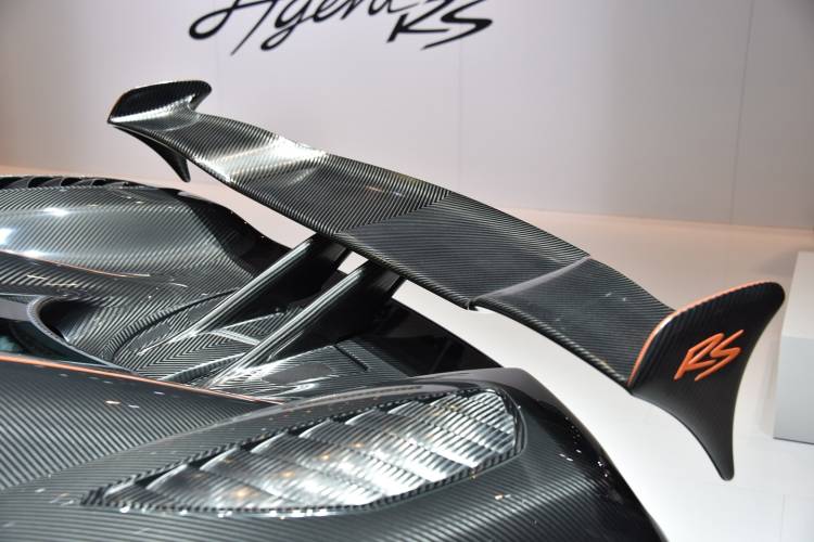 koenigsegg-agera-rs-030315-17