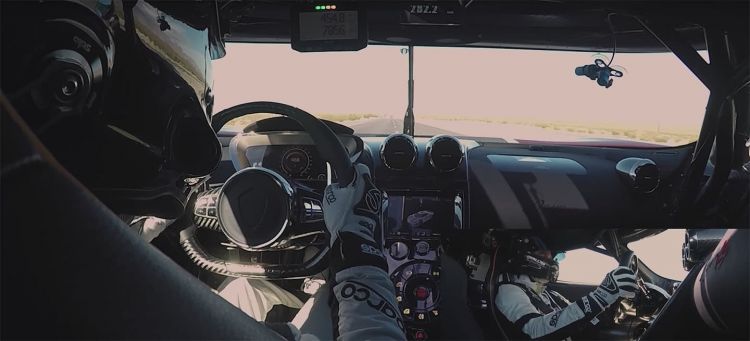koenigsegg-agera-rs-record-velocidad-video-interior koenigsegg-agera-rs-record-velocidad-video-interior