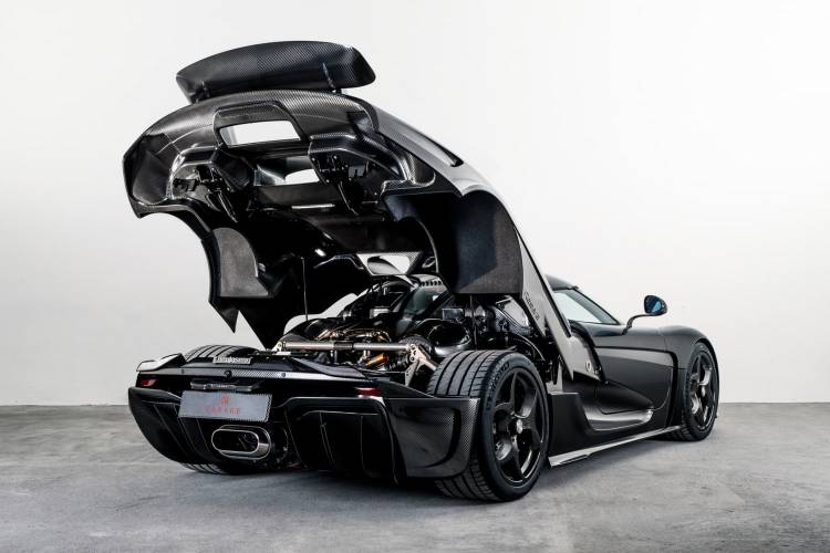 koenigsegg-regera-naked-carbon-03_750x.jpg