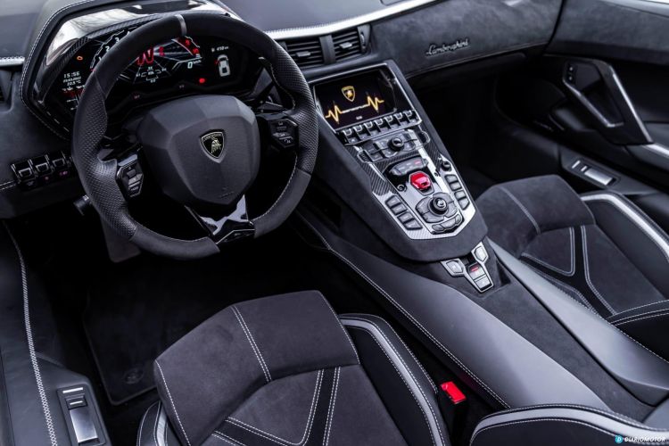 Lamborghini Aventador Ultimae 2022 49