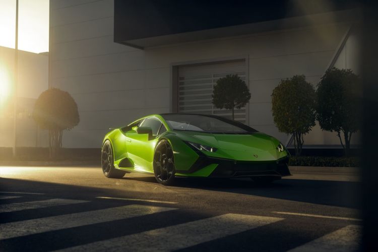 Lamborghini Huracan Tecnica 2022 56