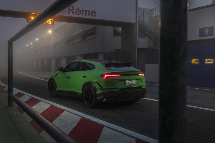 Lamborghini Urus Performante Test 22