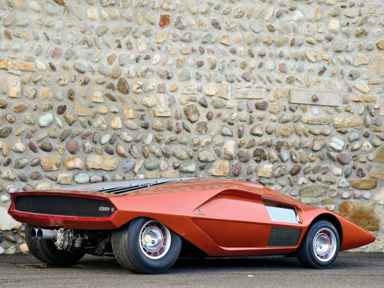 lancia-stratos-zero-1_750x.jpg