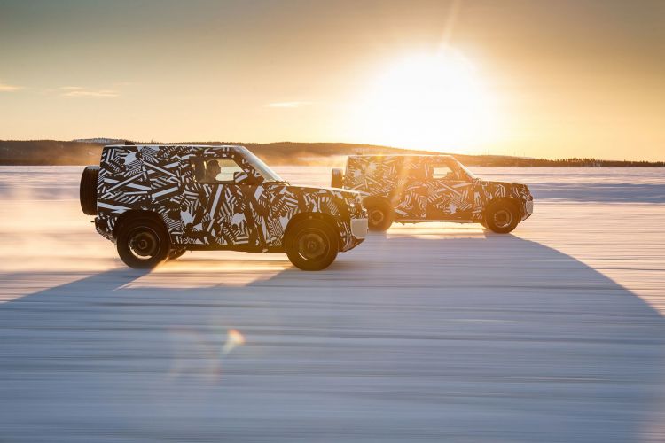 land-rover-defender-pruebas-kenia-03_750x.jpg
