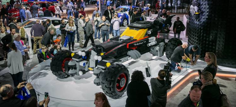 lego-batmovil-chevrolet-15