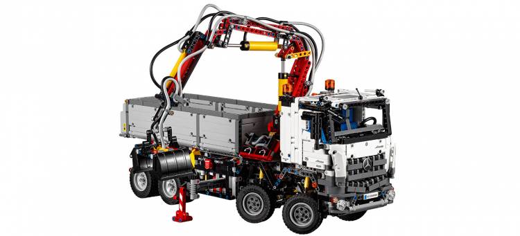 lego-mercedes-camion-02-1440px lego-mercedes-camion-02-1440px