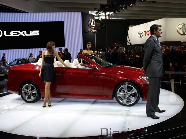 Lexus IS 250C en París 2008 Lexus IS 250C en París 2008