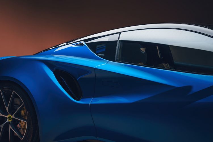 Lotus Emira 2022 6