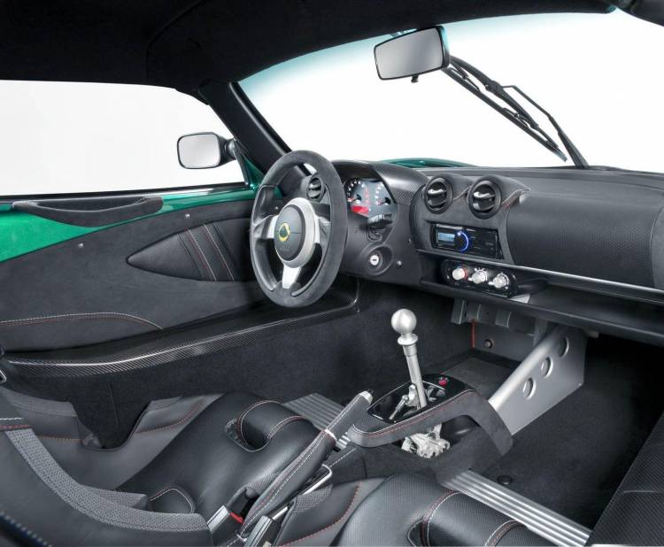 lotus-exige-cup-430-2018-4_750x.jpg